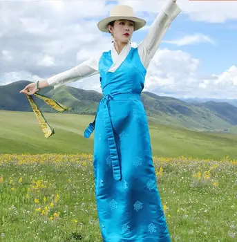 2023 Proljeće tibetanski suknja Bola Turistička fotografija Tibetanski odijevanje