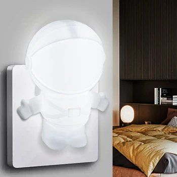 Noćni lampe Astronaut US Plug, led мультяшный noćno svjetlo, uređenje dječje sobe, spavaće sobe, rasvjeta, bežični uštedu energije zidne svjetiljke